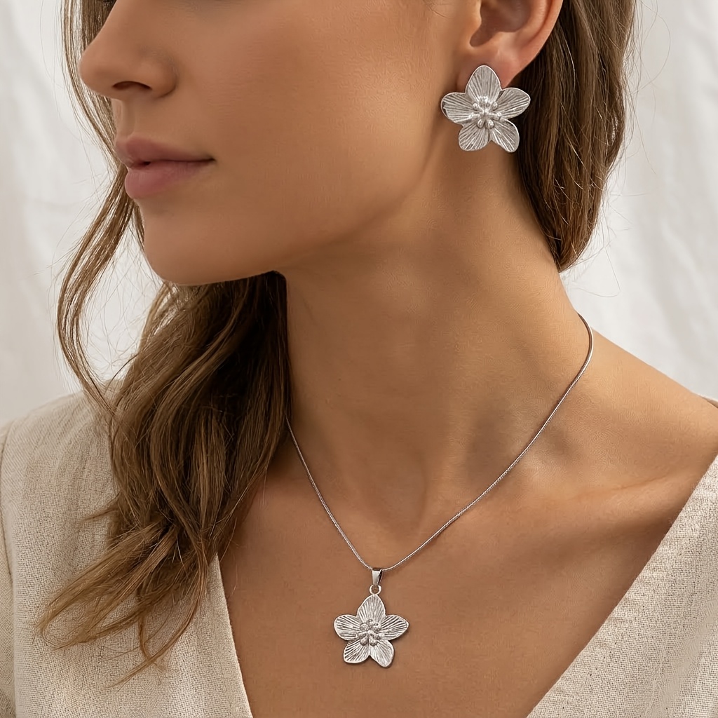 2pcs 316L Stainless Steel Flower Jewelry Set, Vintage Style